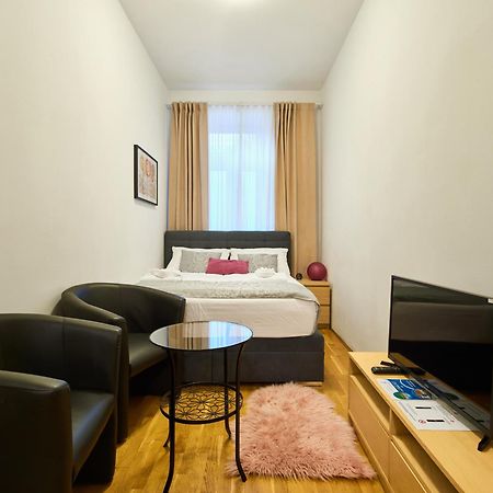 Flarent Economy Apartments Vienne Extérieur photo